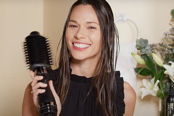 How To: A Salon Style Blowout with Hot Tools Detachable Blowout & Volumiser - NEW Large Detachable Barrel - Hot Tools Australia