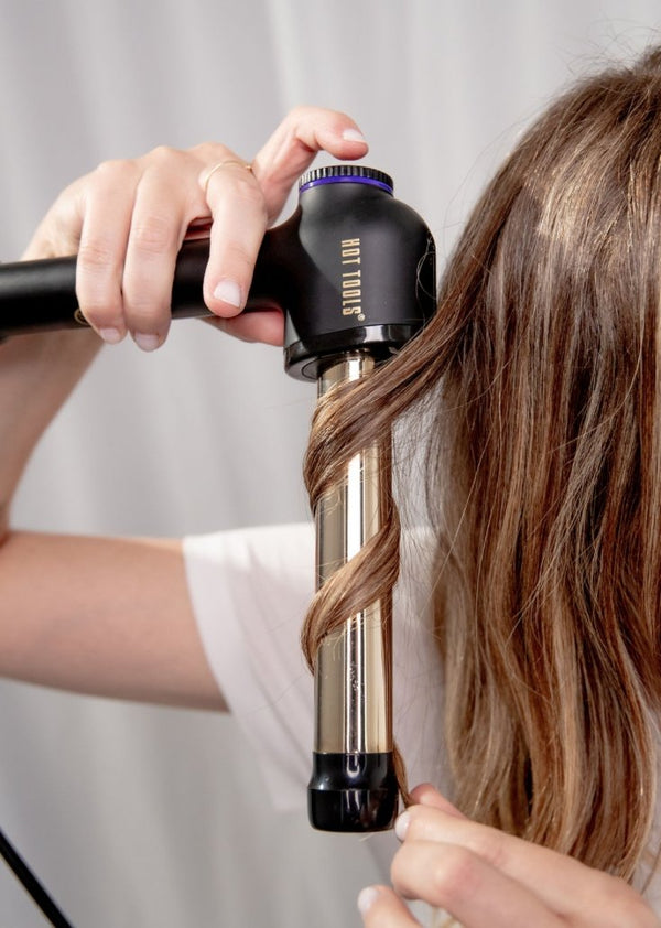 How To: Create a gorgeous textured pony tail with the Hot Tools Professional 24k Curl Bar - Hot Tools Australia